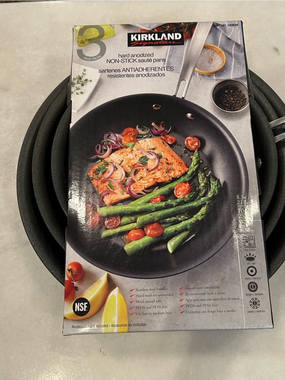 Kirkland Signature Nonstick Frying Pan - Black
